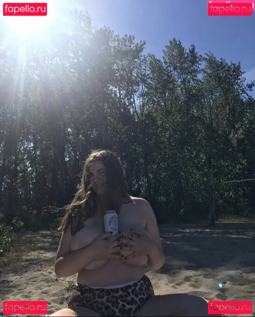 Summie Onlyfans Photo Gallery 