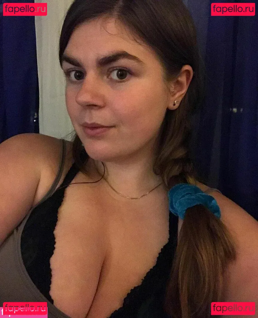 Summie Onlyfans Photo Gallery 