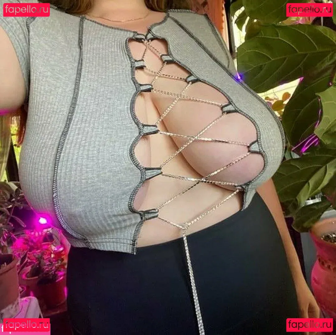 Summie Onlyfans Photo Gallery 