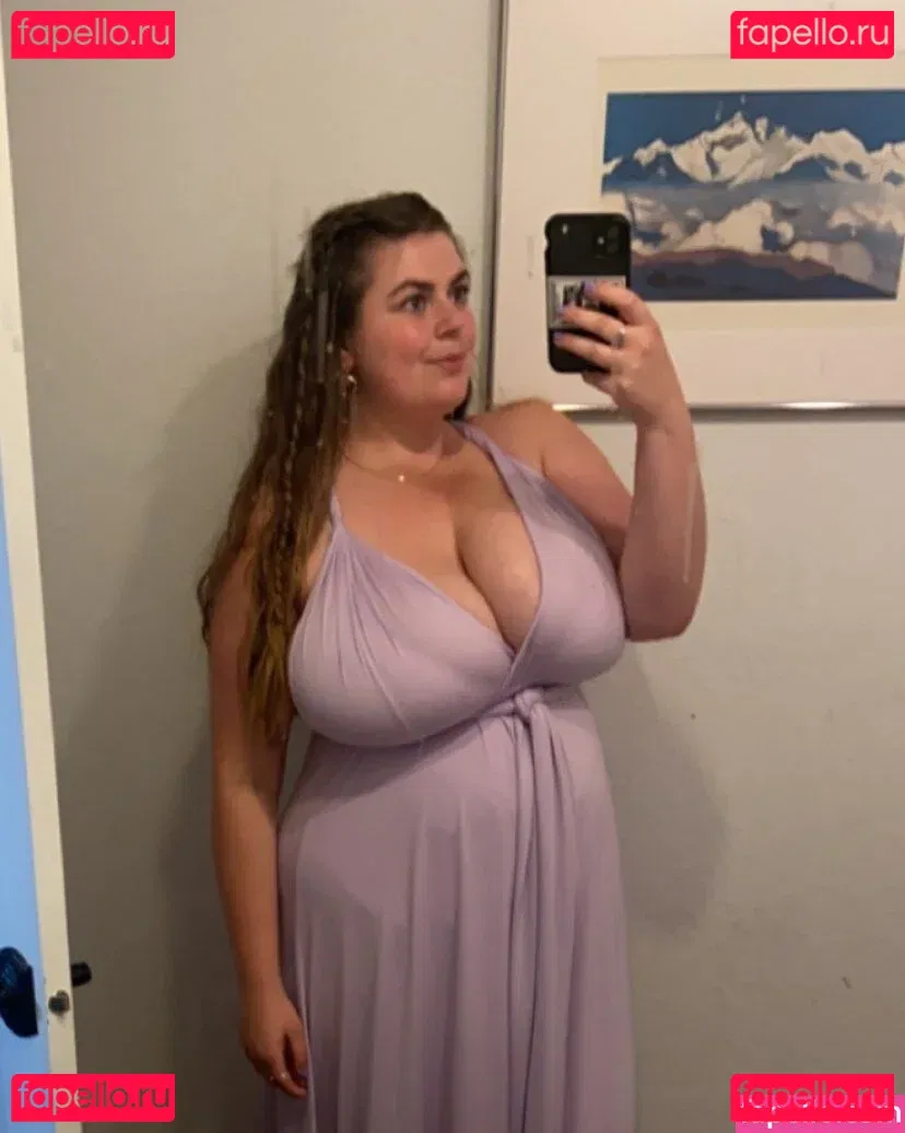 Summie Onlyfans Photo Gallery 