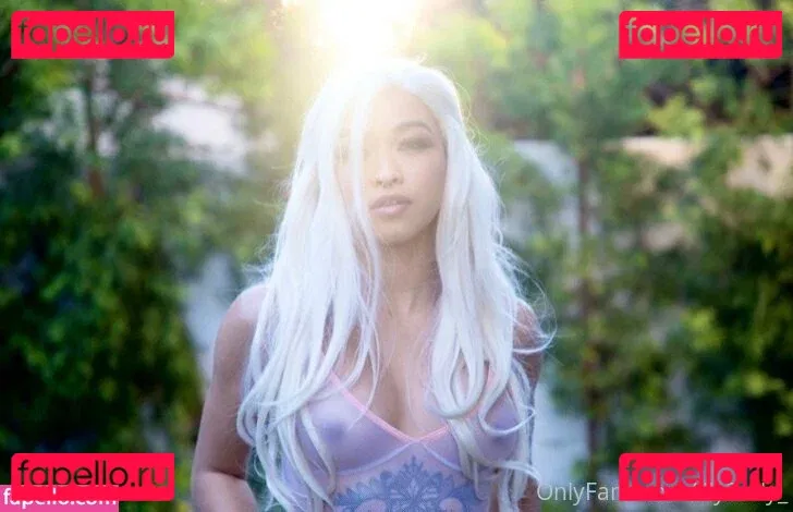 mochii_xo Onlyfans Photo Gallery 