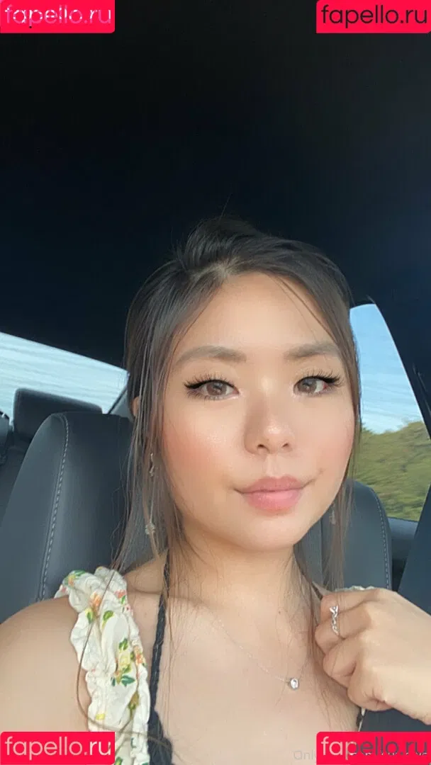 suz.owo Onlyfans Photo Gallery 