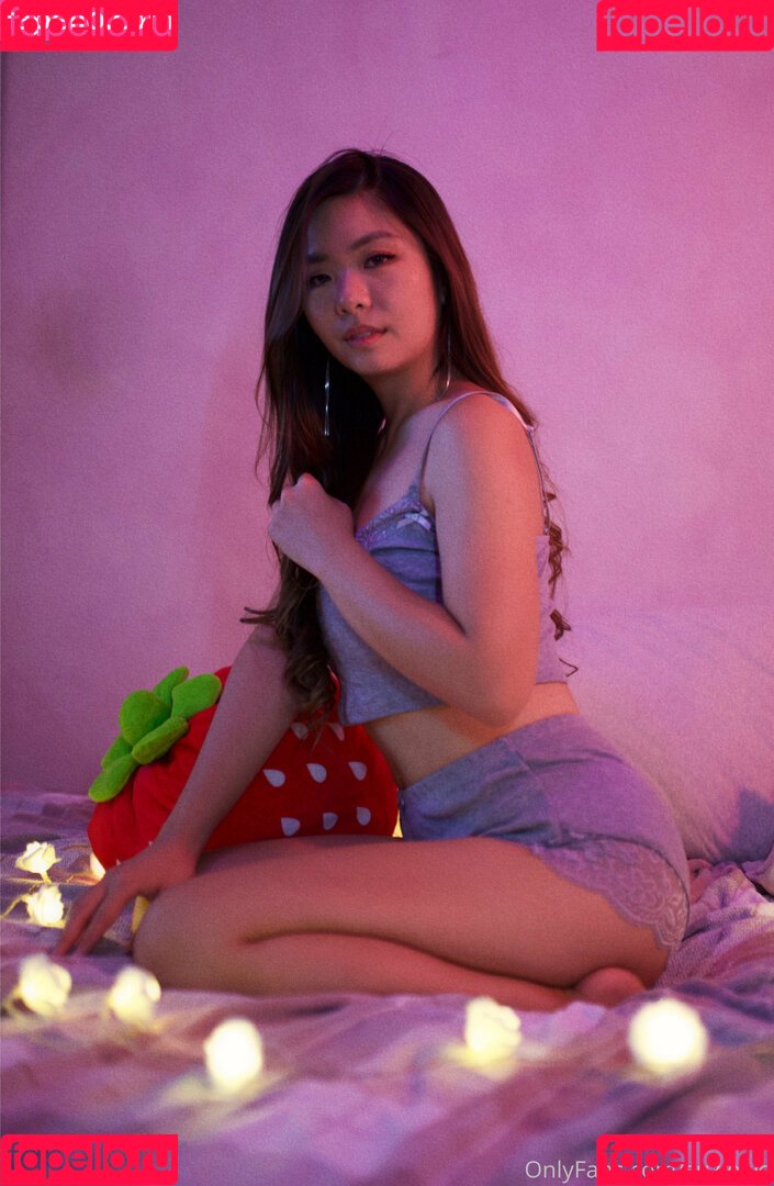 suz.owo Onlyfans Photo Gallery 