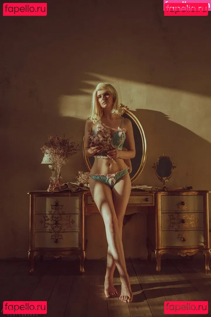 Miroslava Ladovir Onlyfans Photo Gallery 