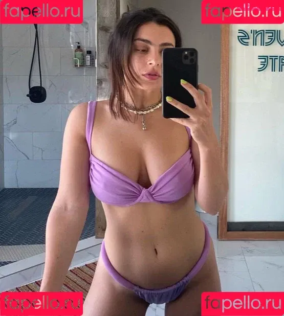 Charli XCX Onlyfans Photo Gallery 