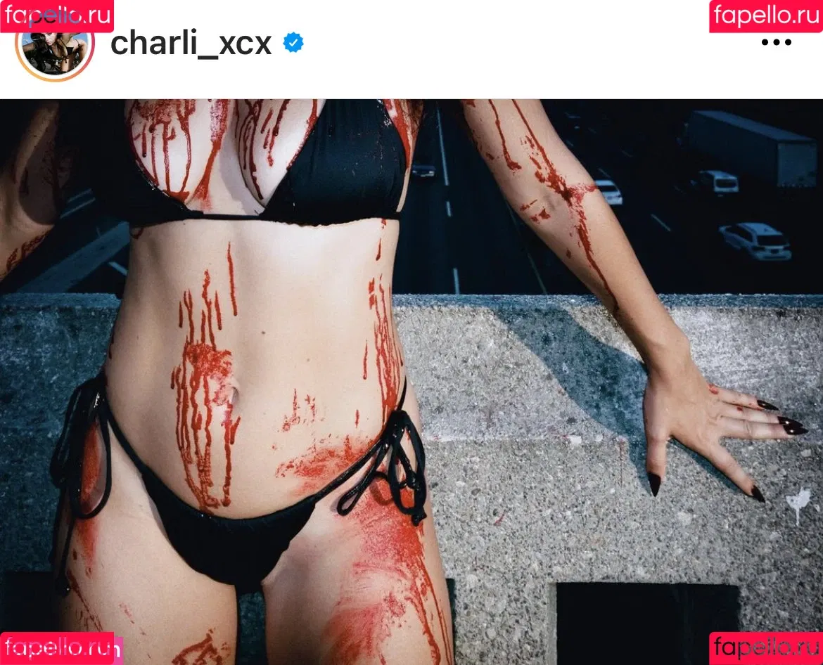 Charli XCX Onlyfans Photo Gallery 