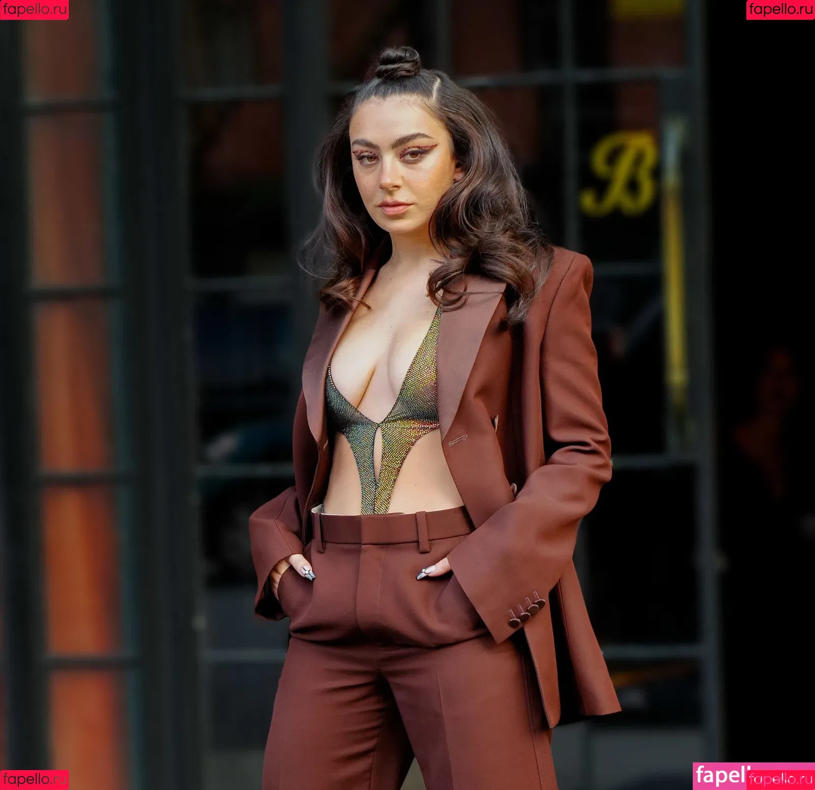 Charli XCX Onlyfans Photo Gallery 