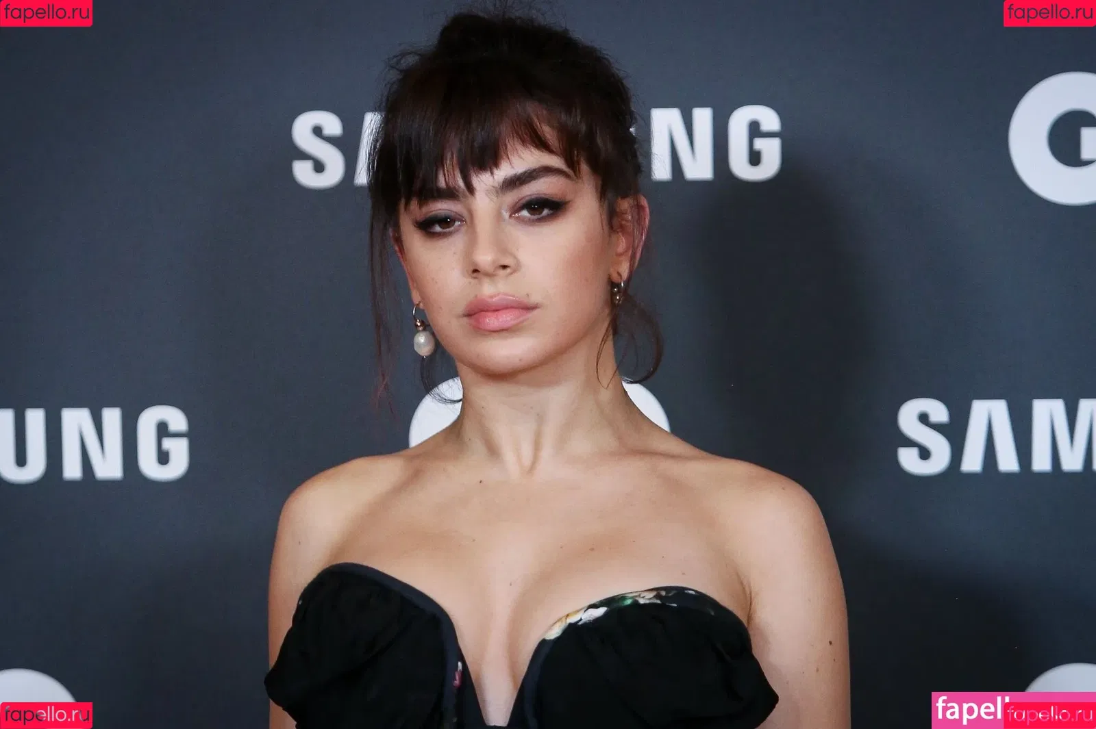 Charli XCX Onlyfans Photo Gallery 