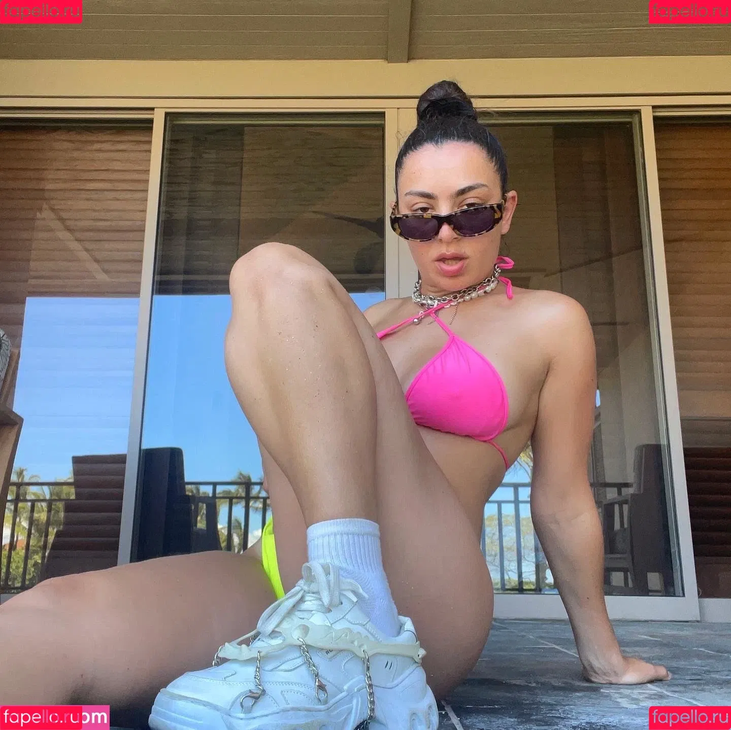 Charli XCX Onlyfans Photo Gallery 