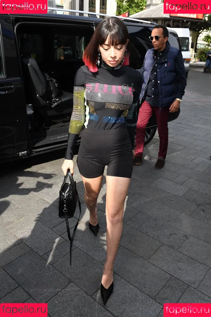 Charli XCX Onlyfans Photo Gallery 