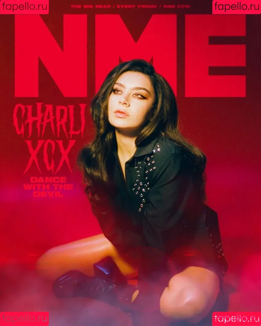 Charli XCX Onlyfans Photo Gallery 