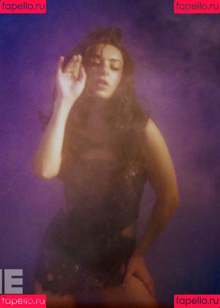 Charli XCX Onlyfans Photo Gallery 