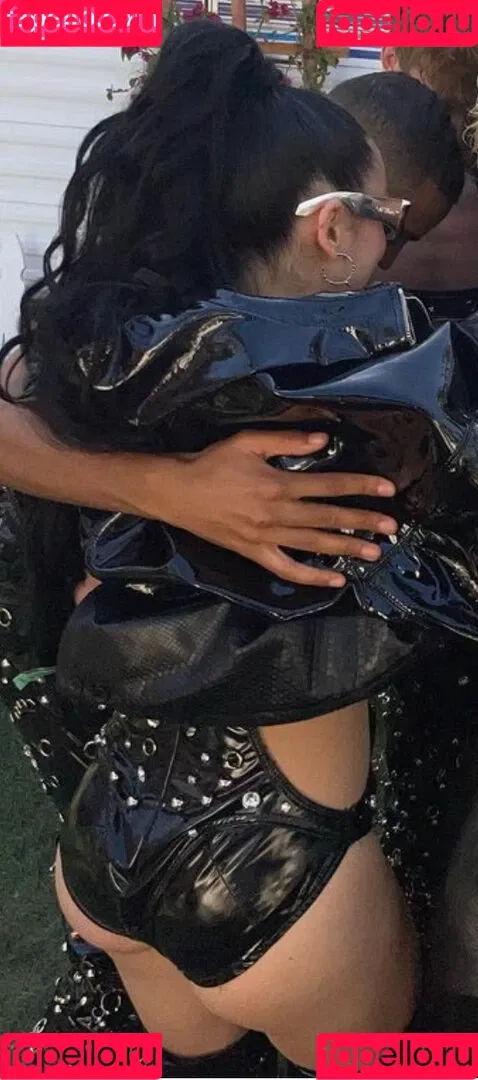 Charli XCX Onlyfans Photo Gallery 