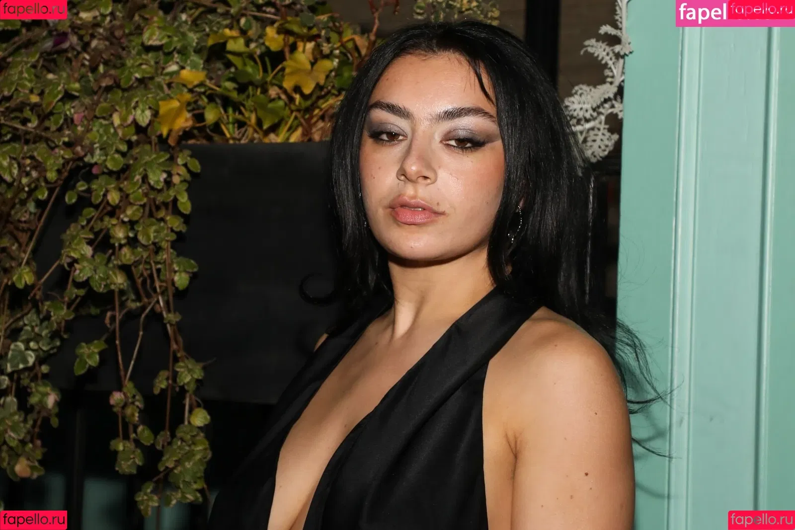 Charli XCX Onlyfans Photo Gallery 