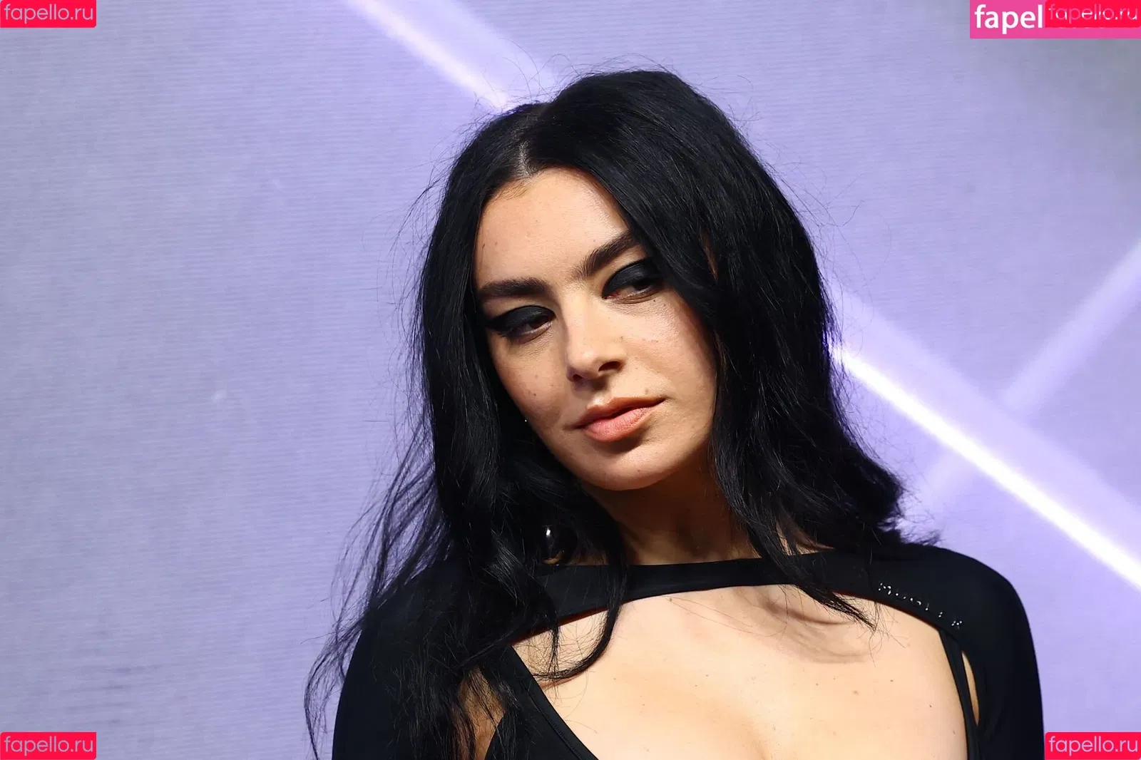 Charli XCX Onlyfans Photo Gallery 