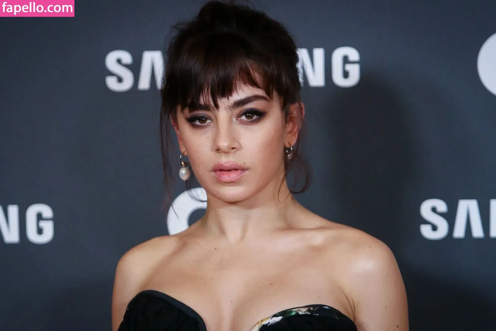 Charli XCX Onlyfans Photo Gallery 