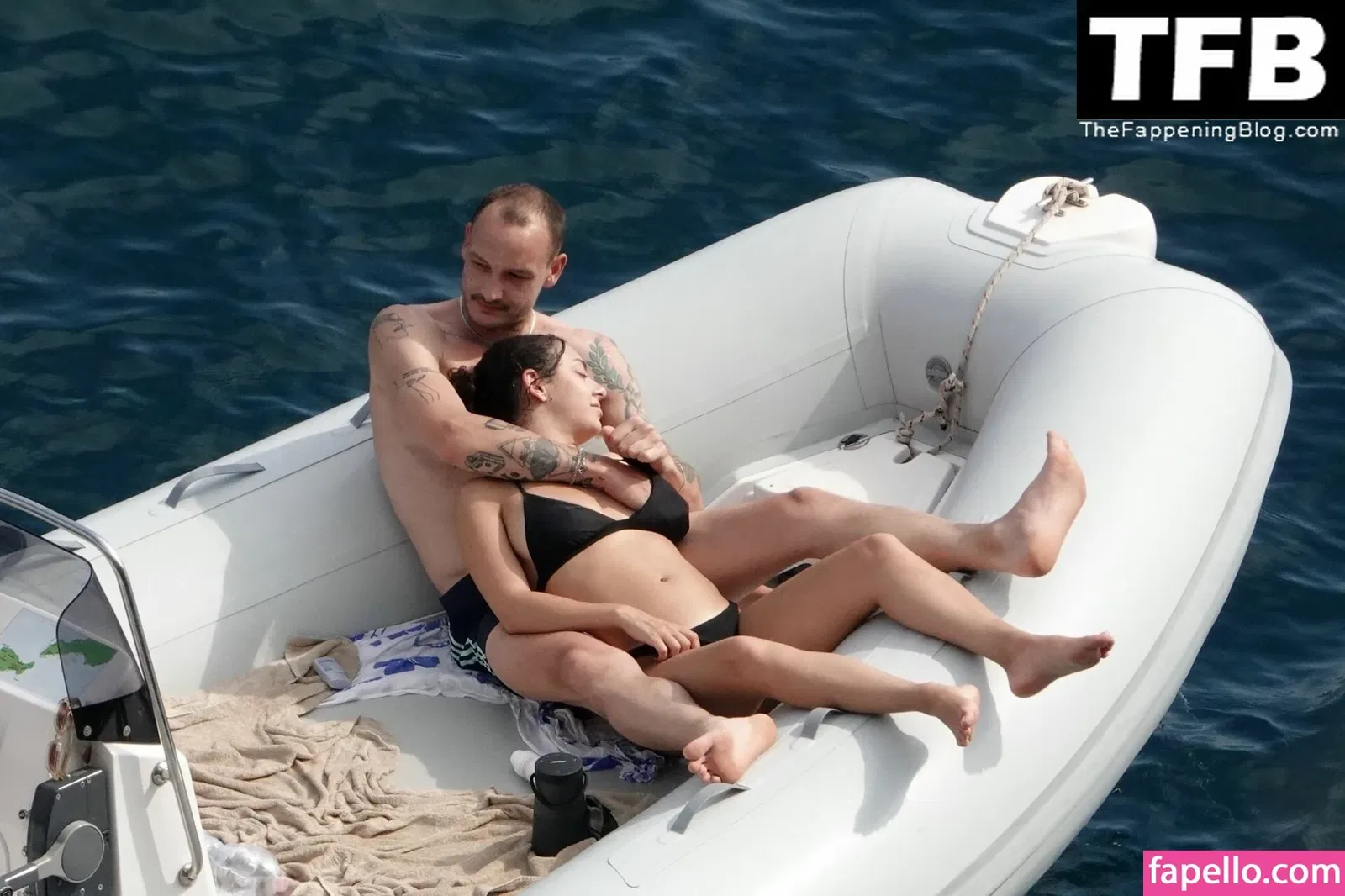 Charli XCX Onlyfans Photo Gallery 