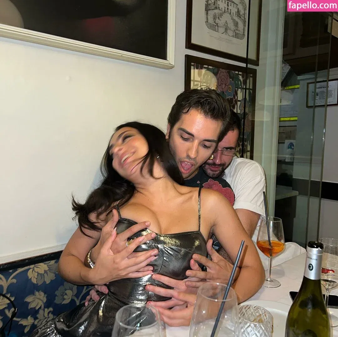 Charli XCX Onlyfans Photo Gallery 