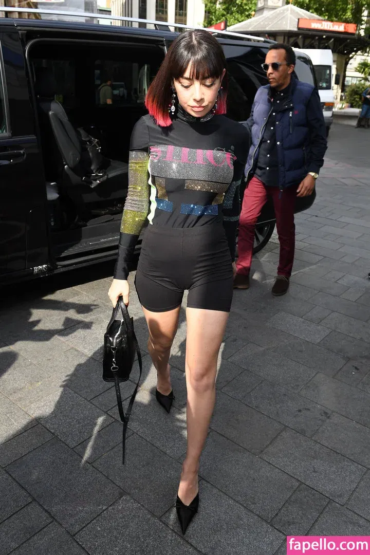 Charli XCX Onlyfans Photo Gallery 