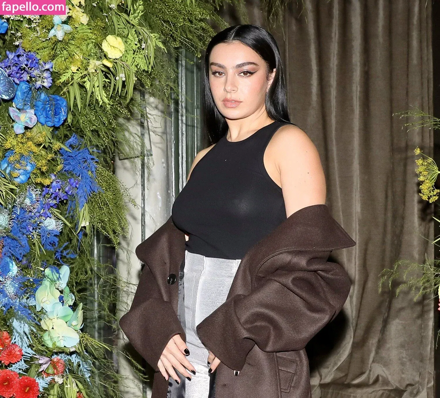 Charli XCX Onlyfans Photo Gallery 