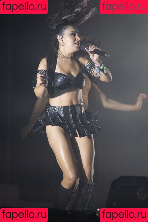 Charli XCX Onlyfans Photo Gallery 