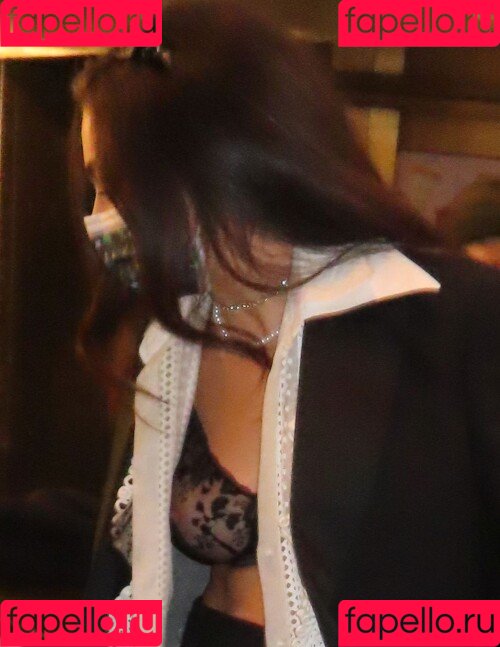 Charli XCX Onlyfans Photo Gallery 