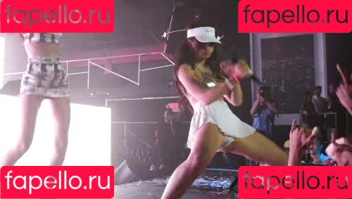 Charli XCX Onlyfans Photo Gallery 