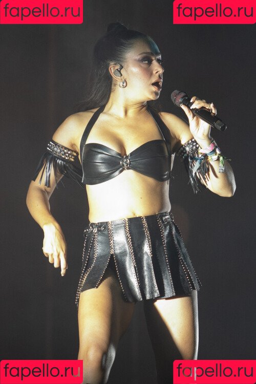 Charli XCX Onlyfans Photo Gallery 