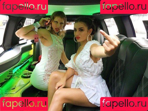 Charli XCX Onlyfans Photo Gallery 