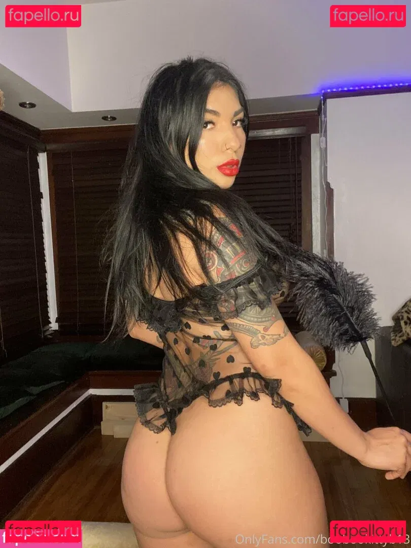 Boobookittyb13 Onlyfans Photo Gallery 