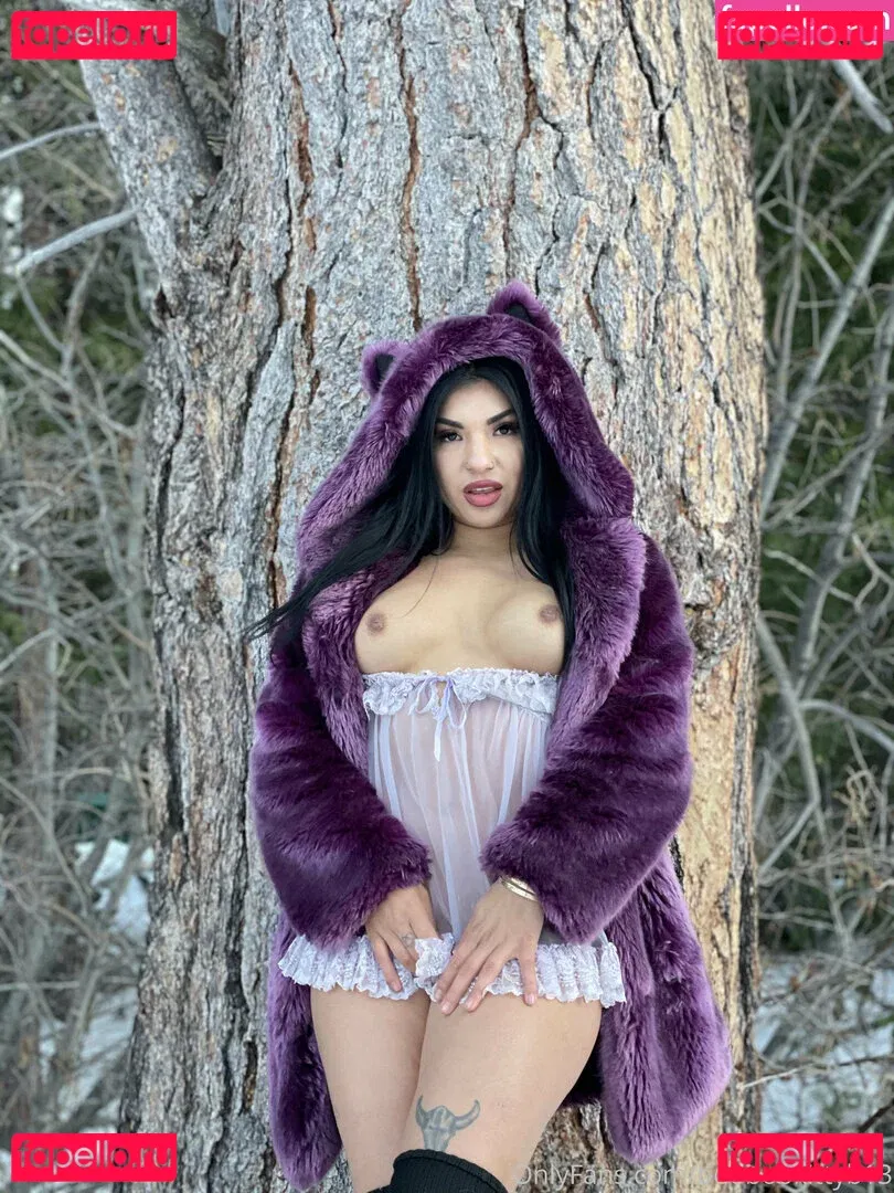 Boobookittyb13 Onlyfans Photo Gallery 