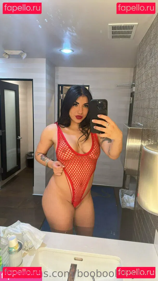 Boobookittyb13 Onlyfans Photo Gallery 