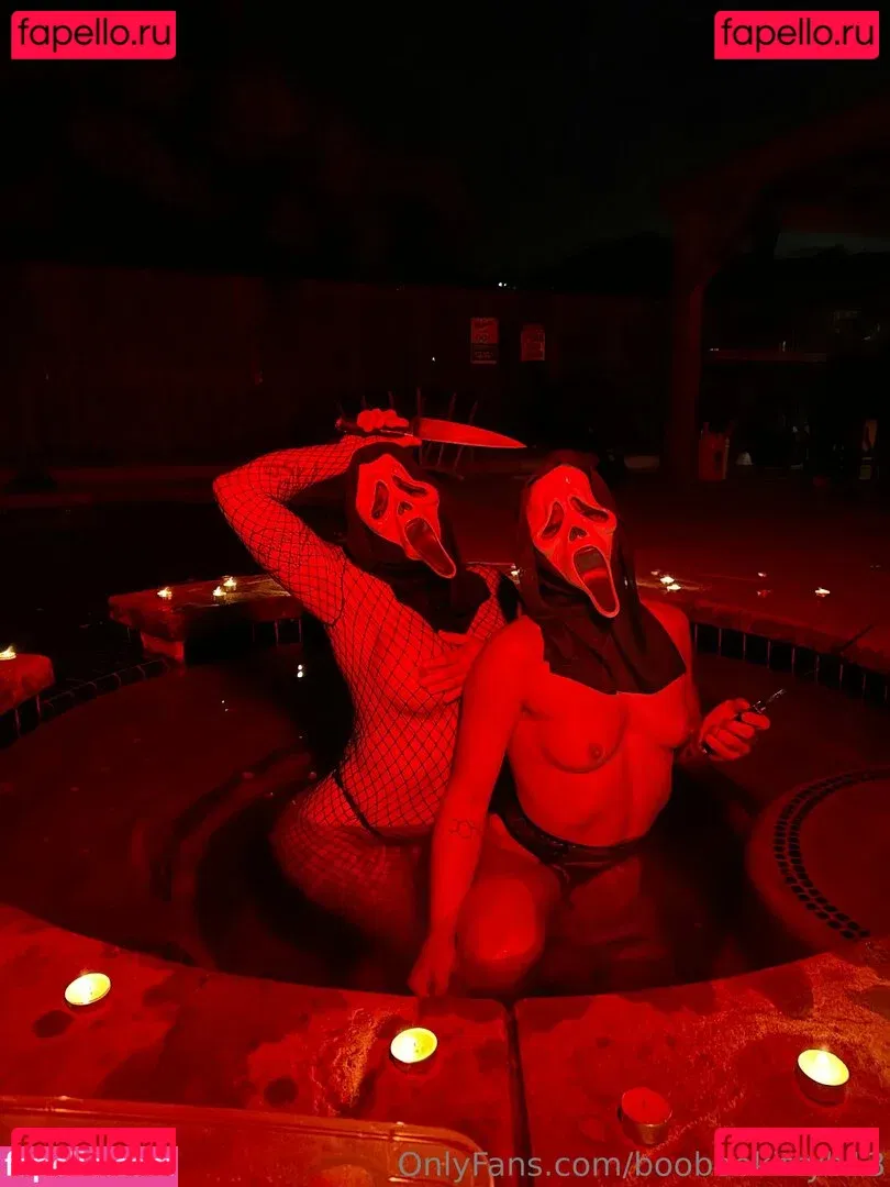 Boobookittyb13 Onlyfans Photo Gallery 