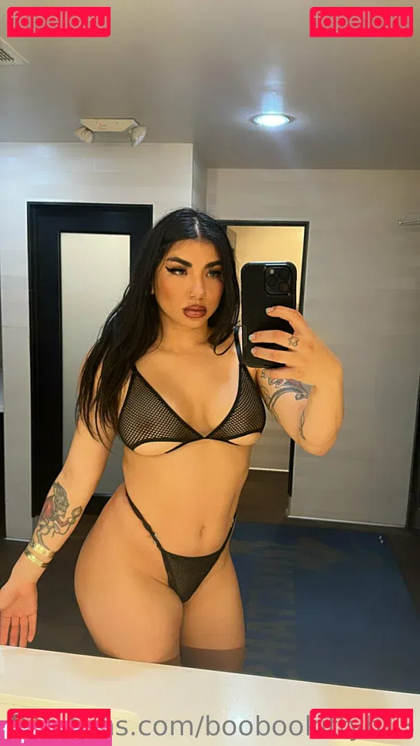 Boobookittyb13 Onlyfans Photo Gallery 