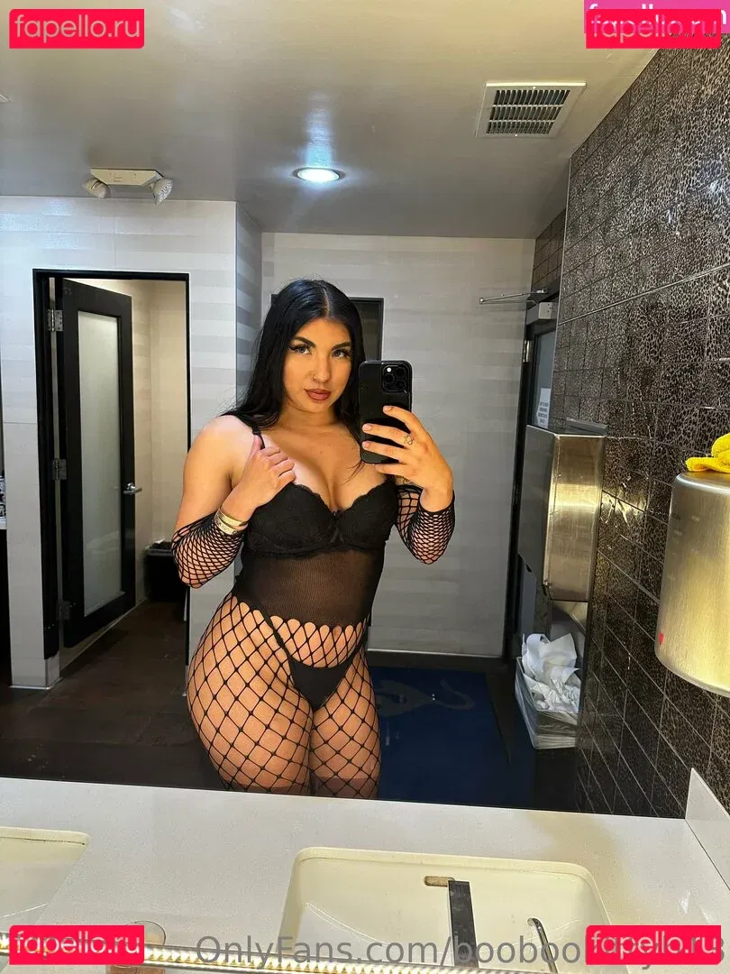 Boobookittyb13 Onlyfans Photo Gallery 