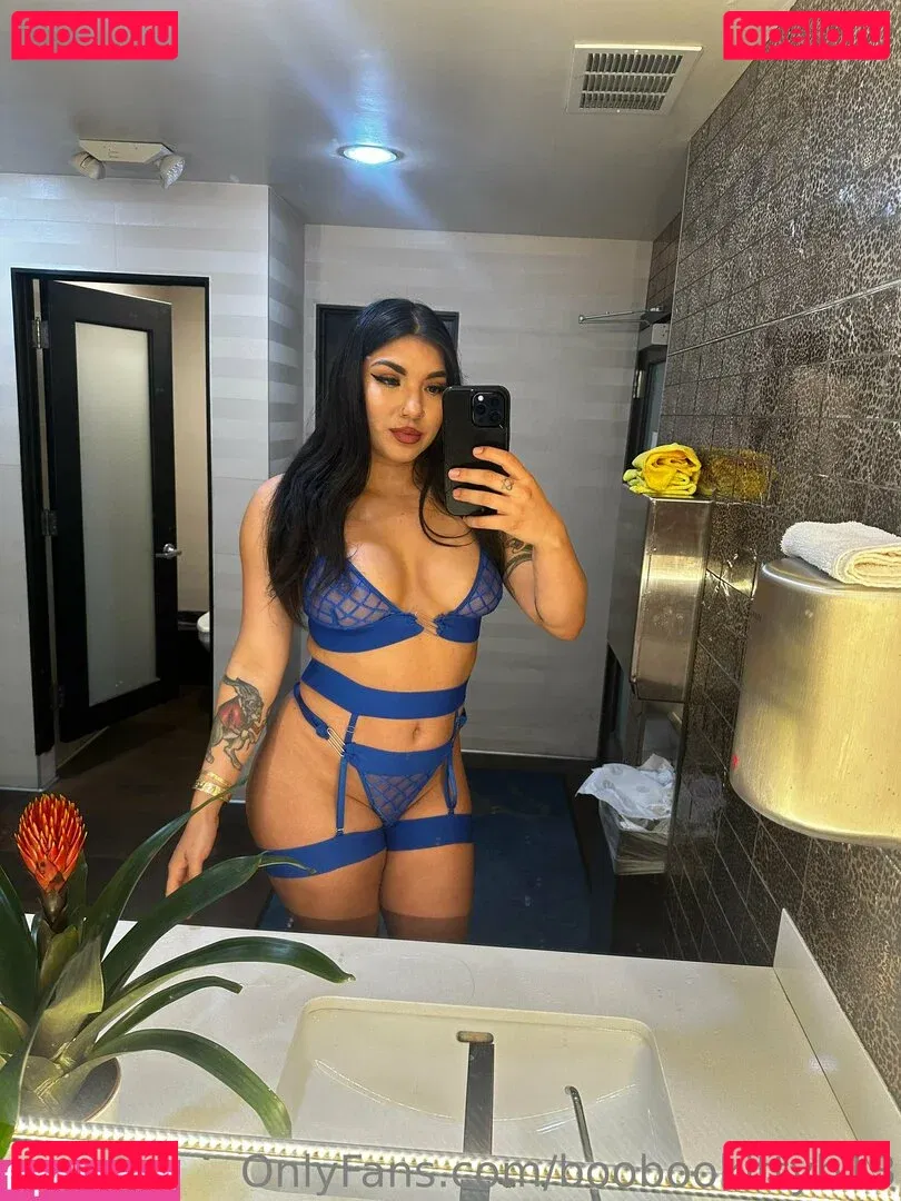 Boobookittyb13 Onlyfans Photo Gallery 