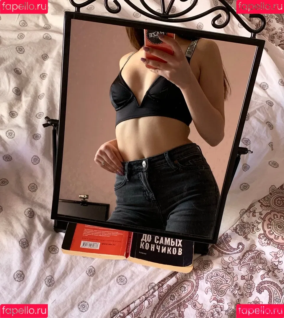 Velari Verbenko Onlyfans Photo Gallery 
