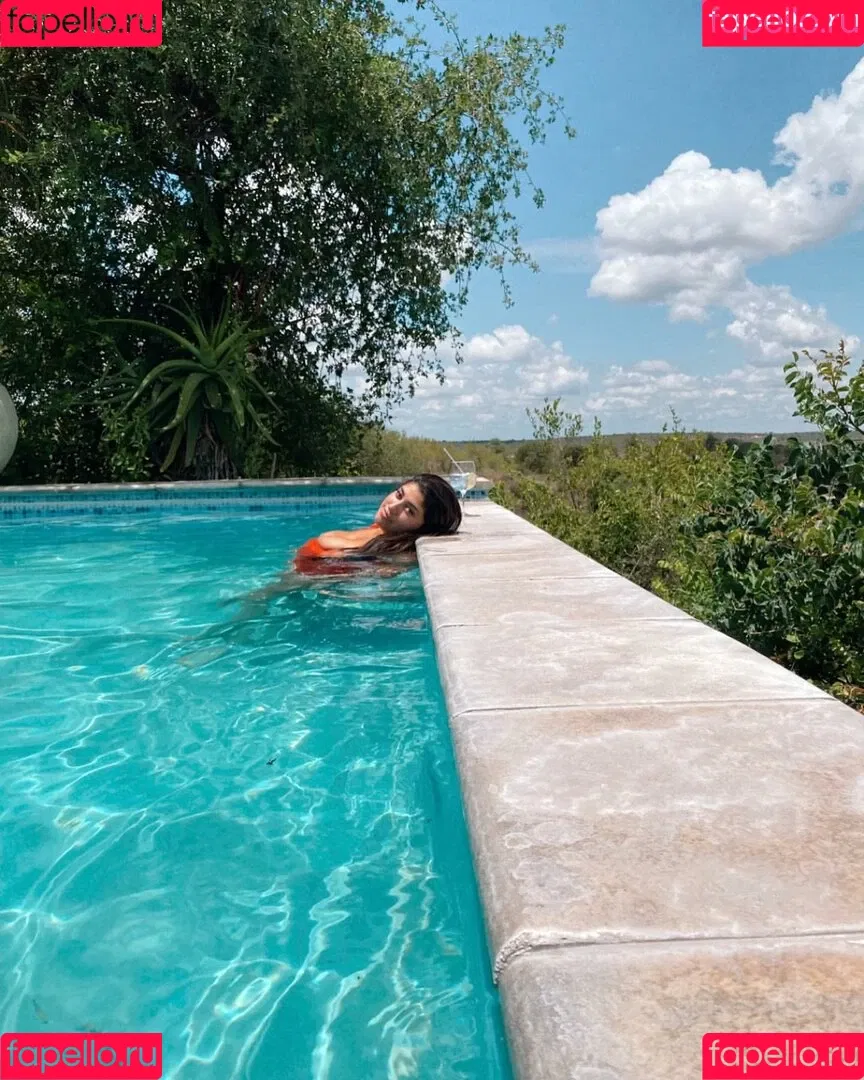 Yuval Onlyfans Photo Gallery 