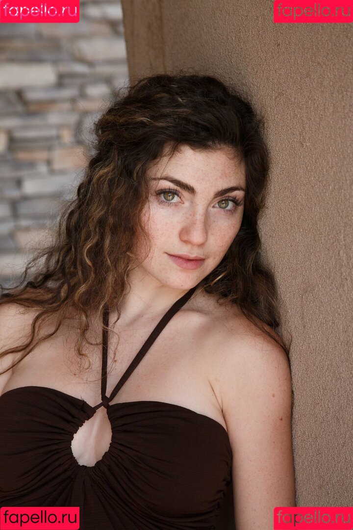 Gillian Barnes Onlyfans Photo Gallery 