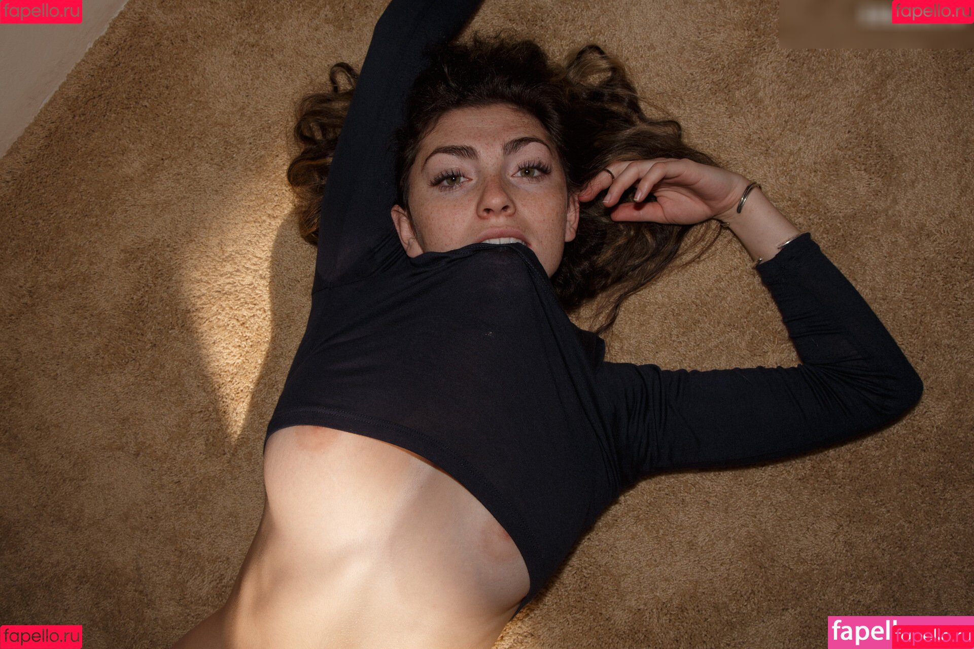 Gillian Barnes Onlyfans Photo Gallery 