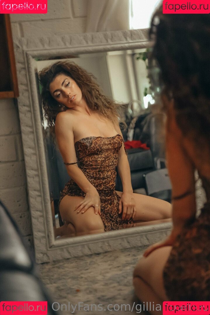 Gillian Barnes Onlyfans Photo Gallery 