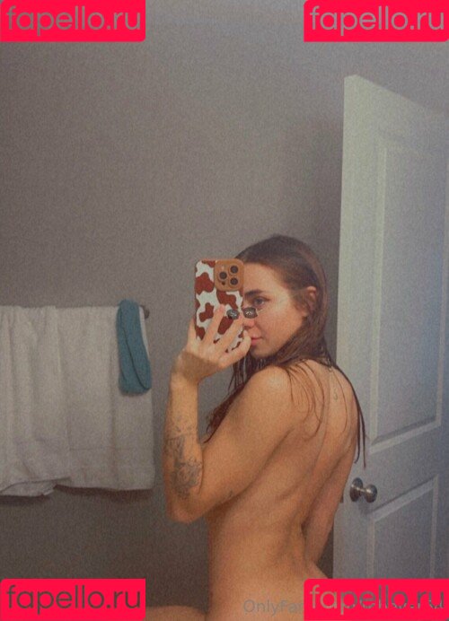 Mia Beyer Onlyfans Photo Gallery 