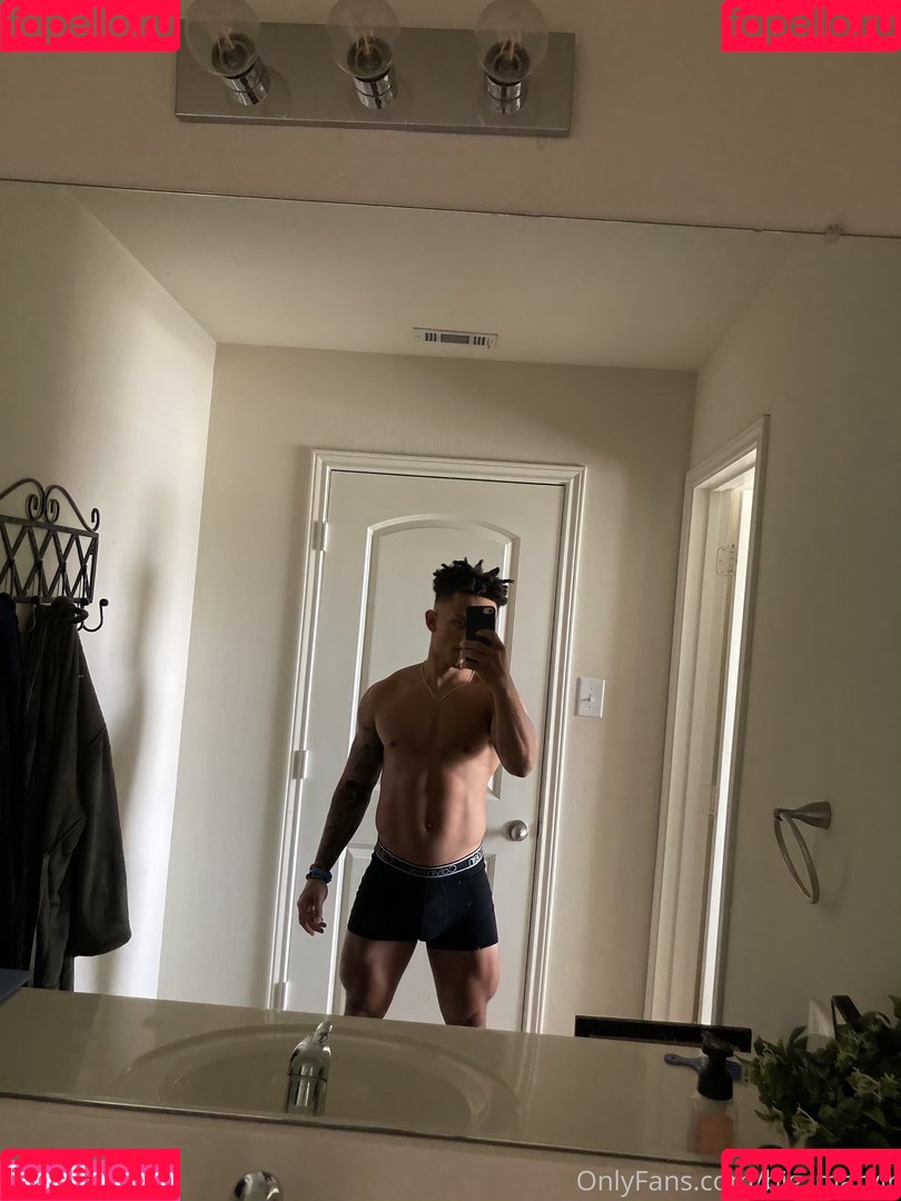 Big_marvjr Onlyfans Photo Gallery 