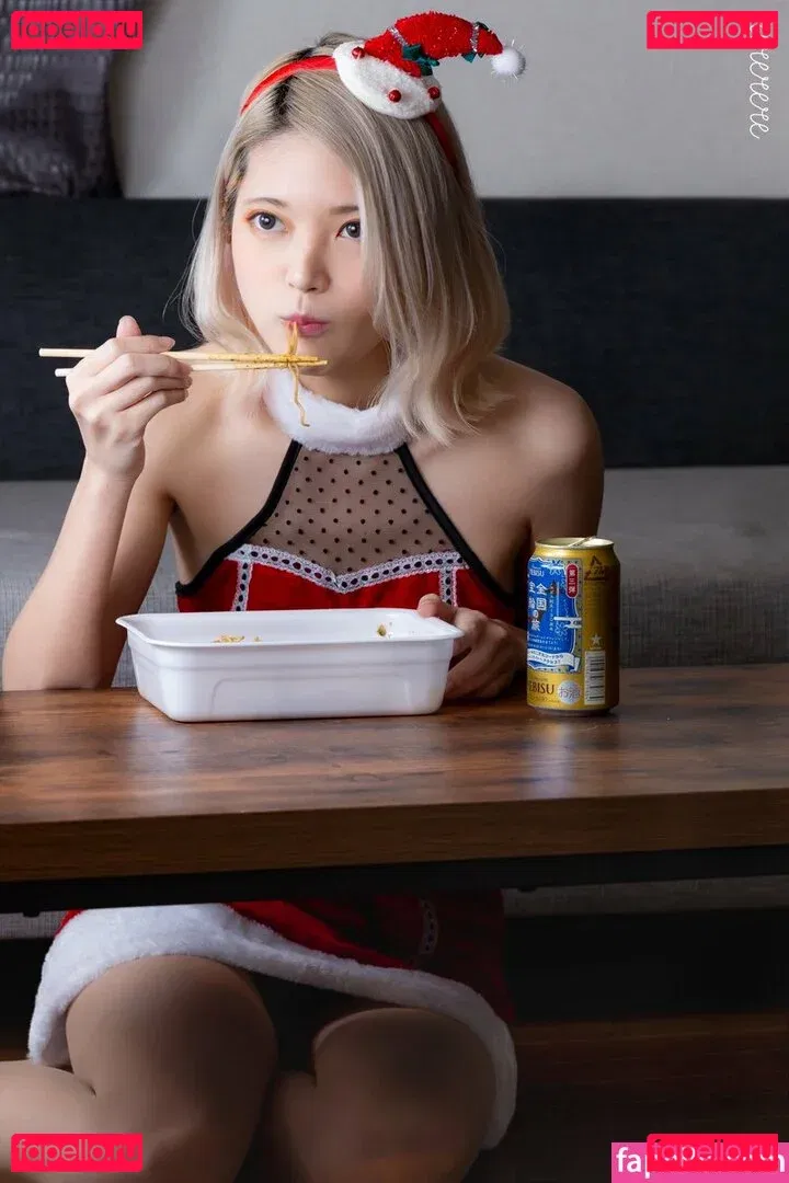 rirerere00 Onlyfans Photo Gallery 