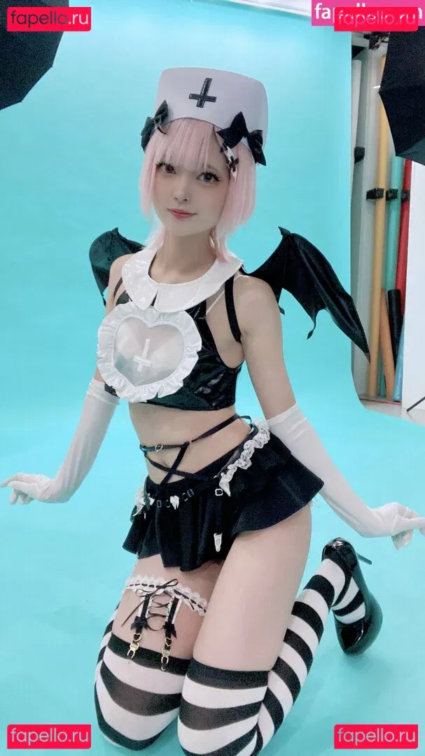 rirerere00 Onlyfans Photo Gallery 