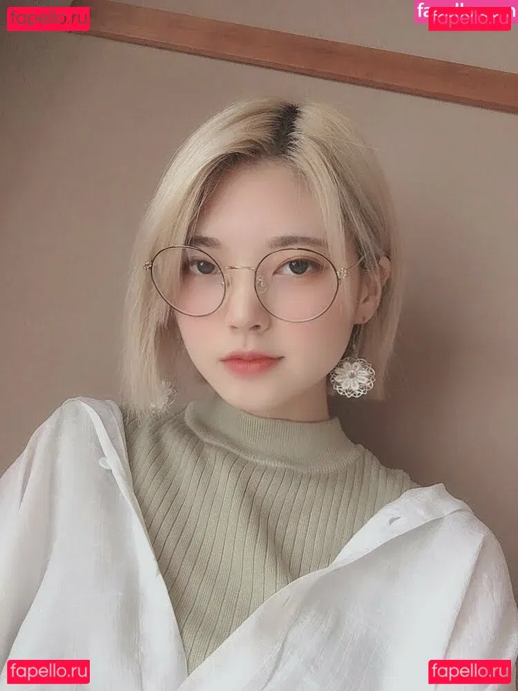 rirerere00 Onlyfans Photo Gallery 