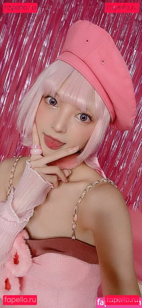 rirerere00 Onlyfans Photo Gallery 