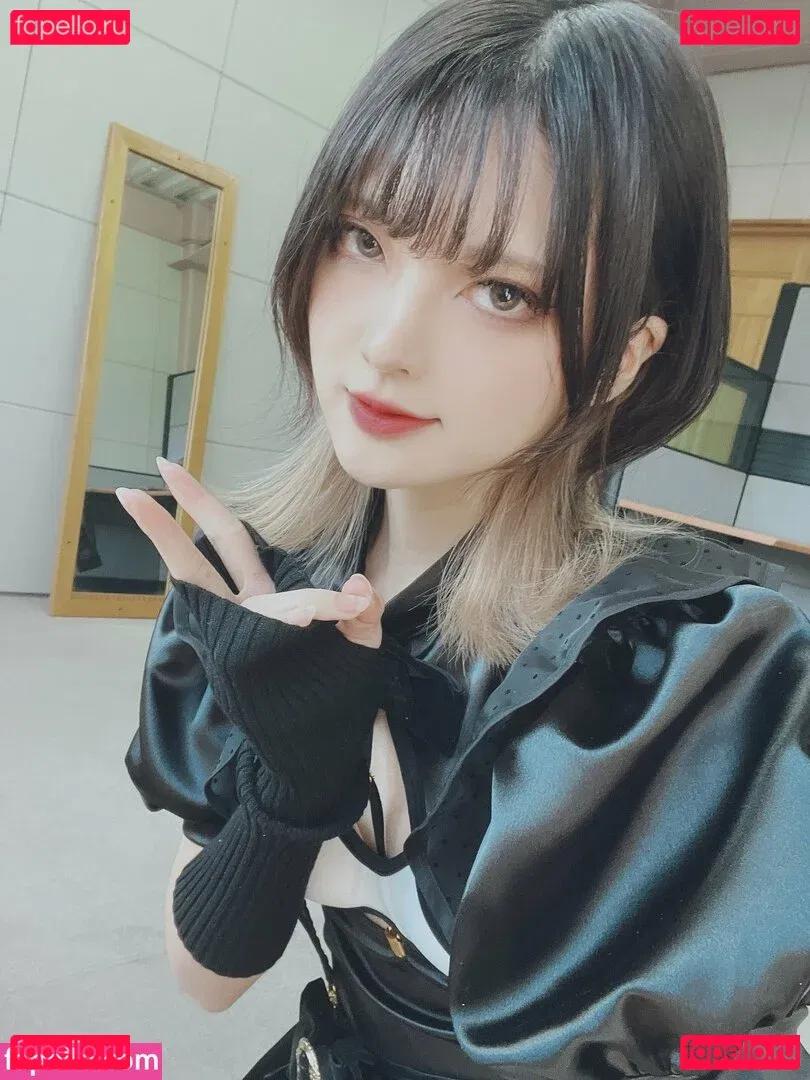 rirerere00 Onlyfans Photo Gallery 