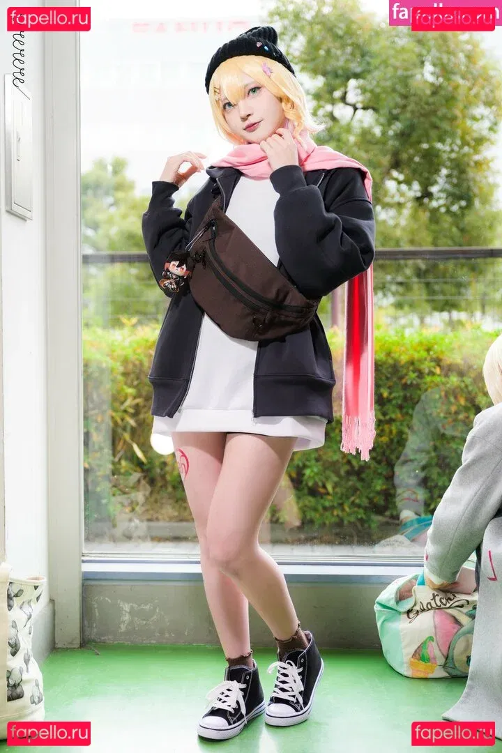 rirerere00 Onlyfans Photo Gallery 