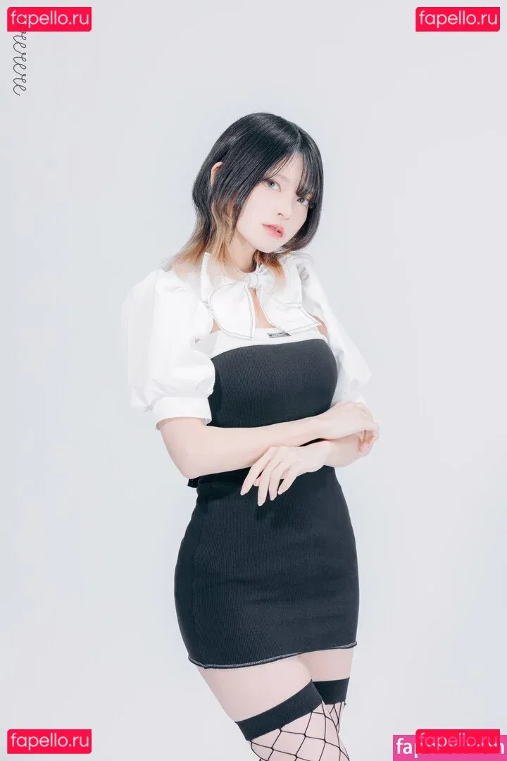 rirerere00 Onlyfans Photo Gallery 